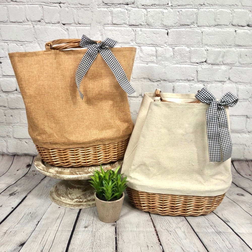 NEW! Wicker Tote Bags (2 Color Options)
